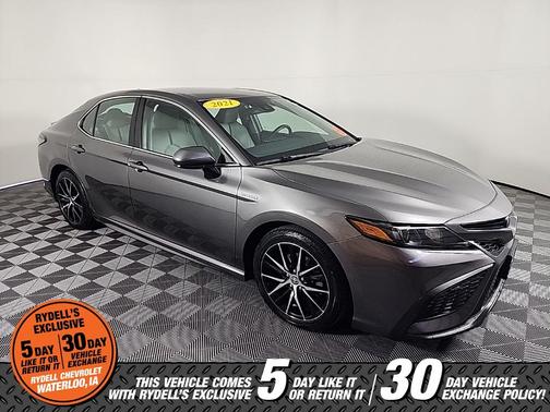 2021 Toyota Camry Hybrid SE