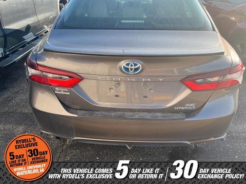2021 Toyota Camry Hybrid SE