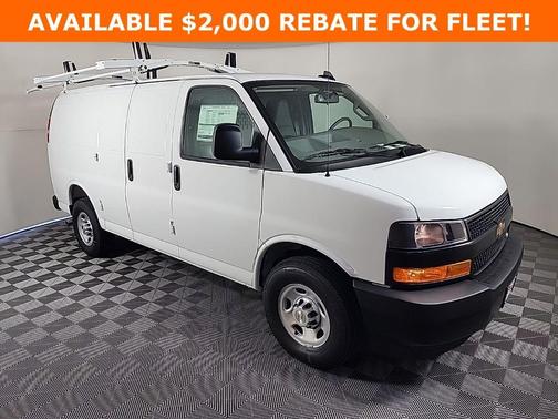 2025 Chevrolet Express 3500 Work Van