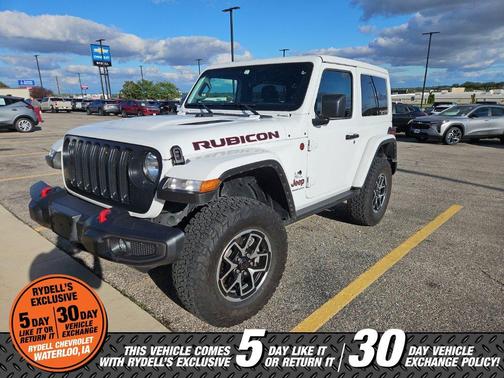 Bright White Clearcoat 2023 Jeep Wrangler Rubicon
