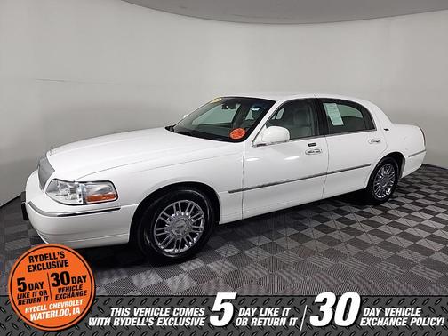 2009 Lincoln Town Car Signature Limited
