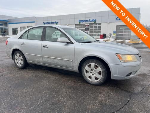 2010 Hyundai SONATA GLS
