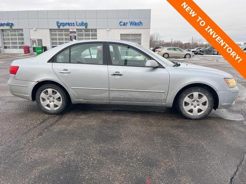 2010 Hyundai SONATA GLS