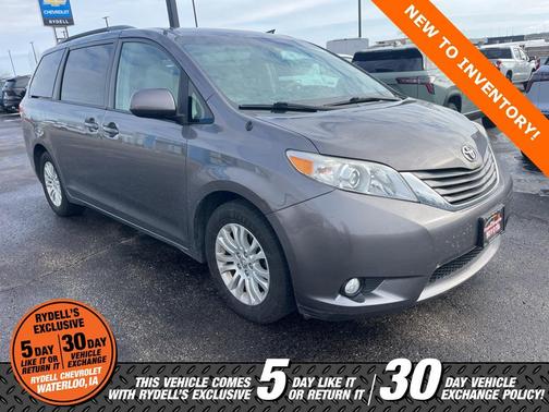 2014 Toyota Sienna XLE
