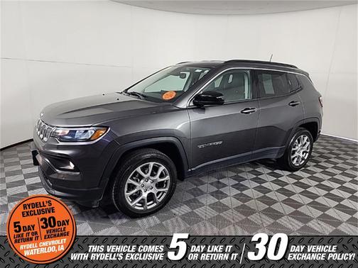 2022 Jeep Compass Latitude Lux