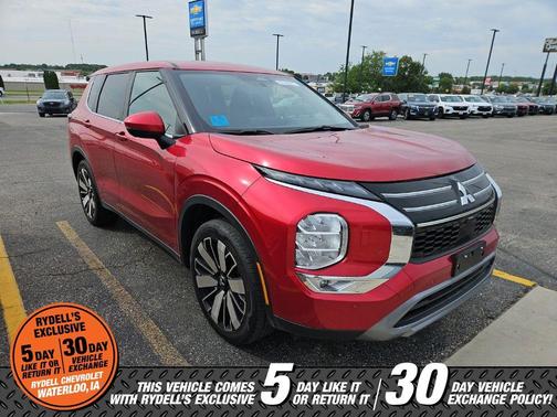 Red 2025 Mitsubishi Outlander