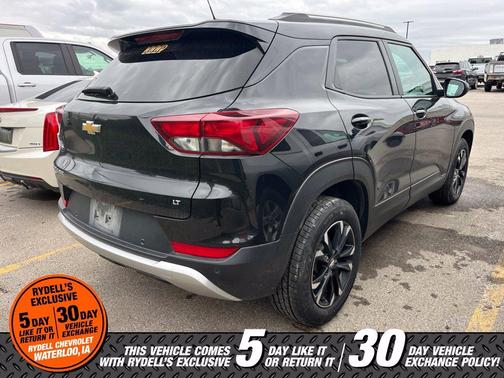 Black Metallic 2022 Chevrolet Trailblazer LT