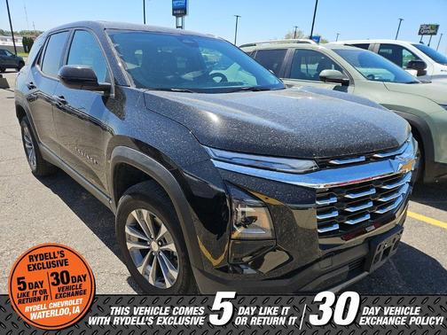 Mosaic Black Metallic 2026 Chevrolet Equinox LT