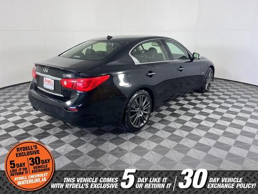 2016 INFINITI Q50 3.0T Red Sport 400