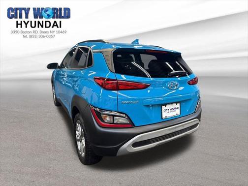 2022 Hyundai KONA SEL