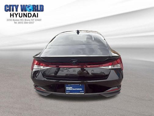 2022 Hyundai ELANTRA SEL