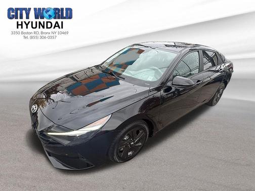2022 Hyundai ELANTRA SEL