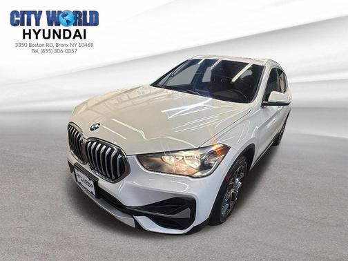 Alpine White 2021 BMW X1 xDrive28i