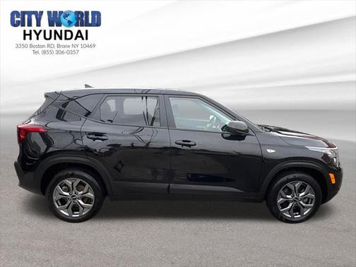 2024 Kia Seltos LX