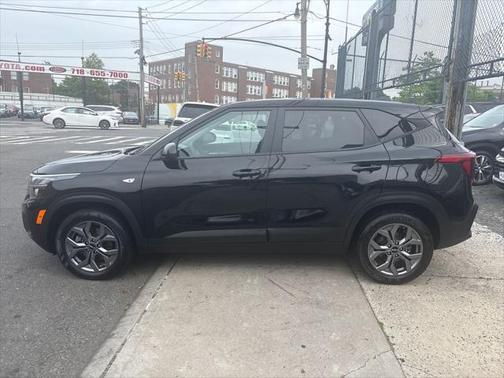 2024 Kia Seltos LX