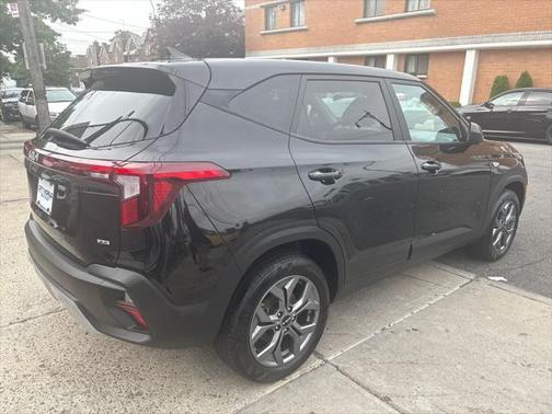 2024 Kia Seltos LX
