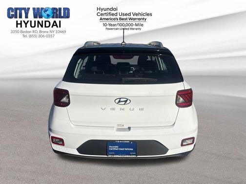 2024 Hyundai VENUE Limited