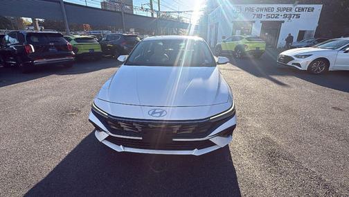 2024 Hyundai ELANTRA HEV Limited