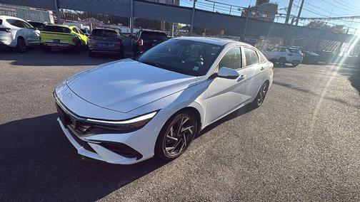 2024 Hyundai ELANTRA HEV Limited