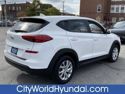 2019 Hyundai TUCSON SE