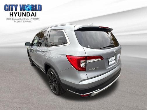 2019 Honda Pilot Touring 8-Passenger