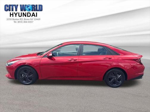 2022 Hyundai ELANTRA SEL