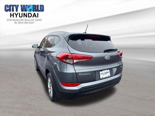 2016 Hyundai TUCSON SE