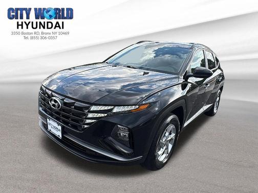Black Pearl 2024 Hyundai TUCSON SEL
