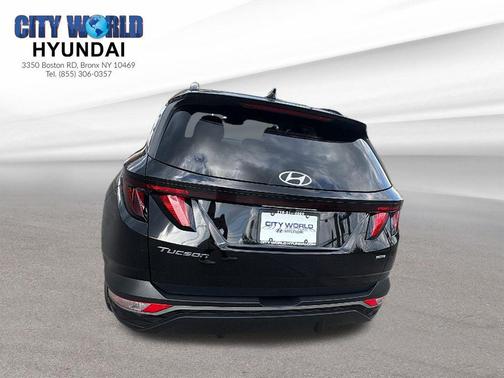 Black Pearl 2024 Hyundai TUCSON SEL