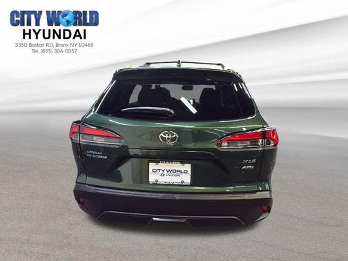 2024 Toyota Corolla Cross XLE