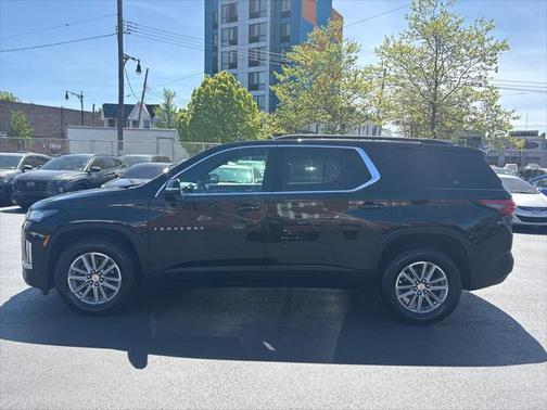2022 Chevrolet Traverse LT
