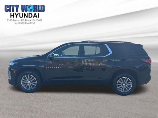2022 Chevrolet Traverse LT