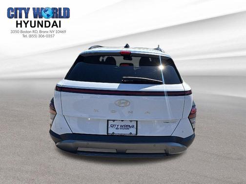 Atlas White 2024 Hyundai KONA Limited
