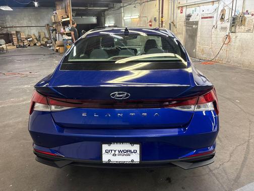 2021 Hyundai ELANTRA SEL