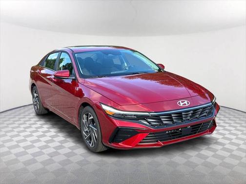 2025 Hyundai ELANTRA Sport