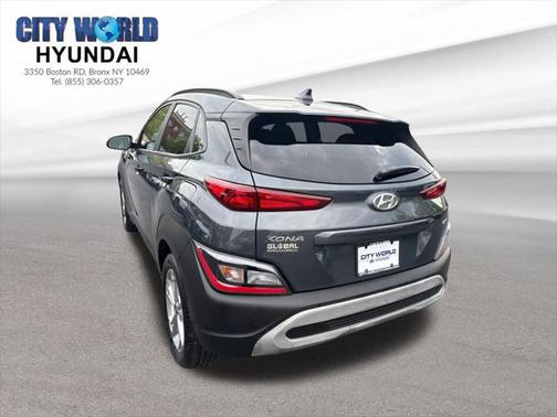 2022 Hyundai KONA SEL