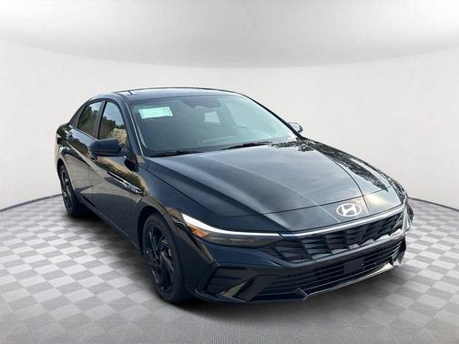 Abyss Black 2026 Hyundai ELANTRA Sport