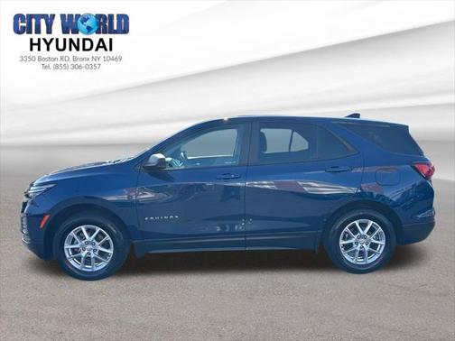 2022 Chevrolet Equinox LS