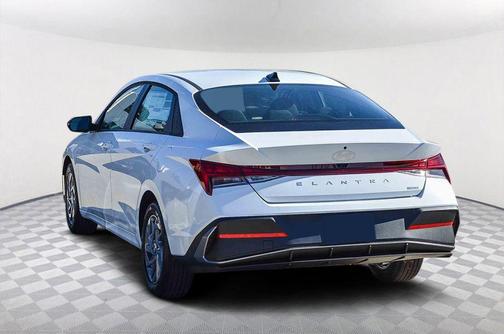 2026 Hyundai ELANTRA HEV Blue