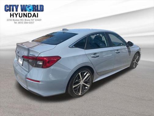 2022 Honda Civic Touring