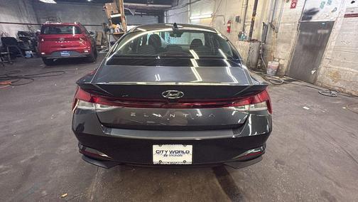 2023 Hyundai ELANTRA SEL