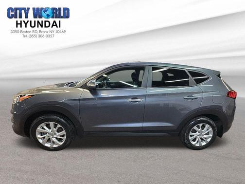 2021 Hyundai TUCSON SE