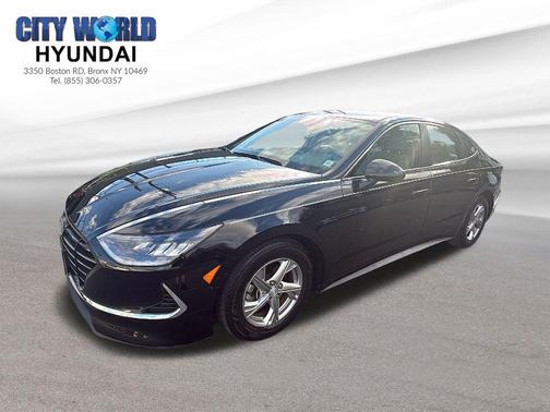 2022 Hyundai SONATA SE