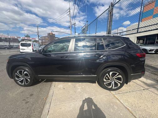 2022 Volkswagen Atlas 3.6L SEL