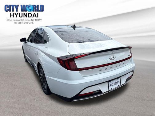 2021 Hyundai SONATA Hybrid Limited
