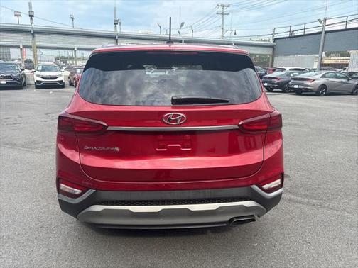 2019 Hyundai SANTA FE SE 2.4