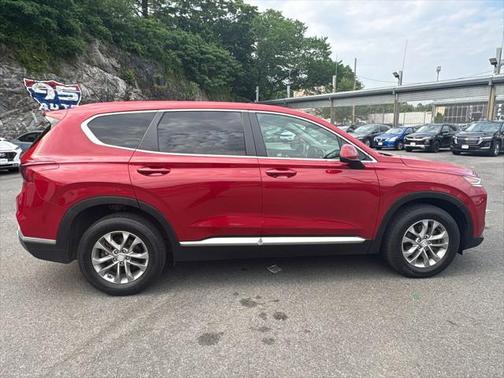 2019 Hyundai SANTA FE SE 2.4