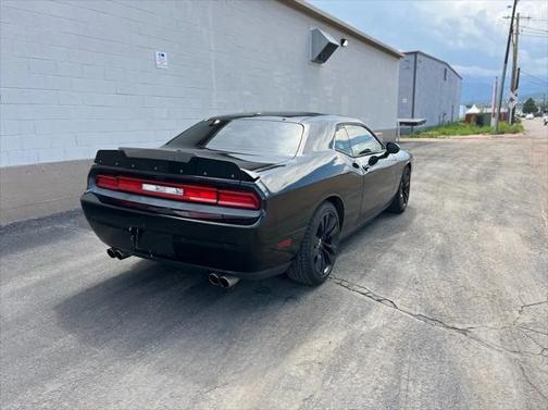 2014 Dodge Challenger SRT8 Core