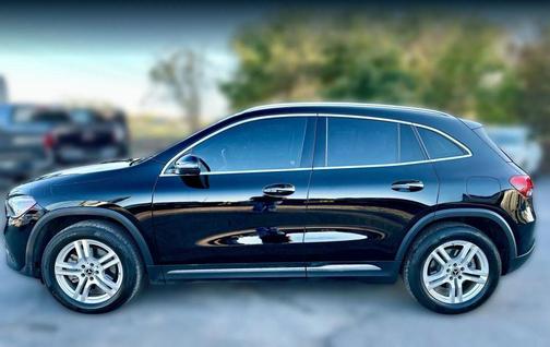 2021 Mercedes-Benz GLA 250 Base 4MATIC
