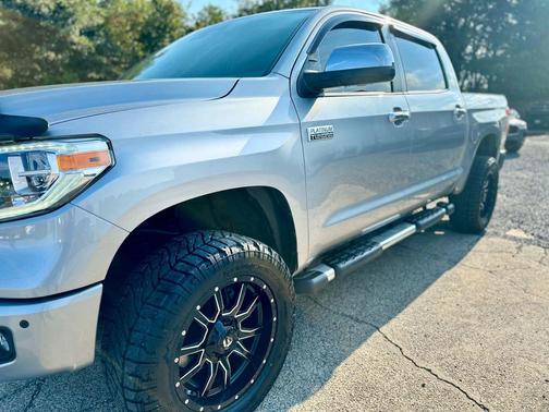 2019 Toyota Tundra Platinum